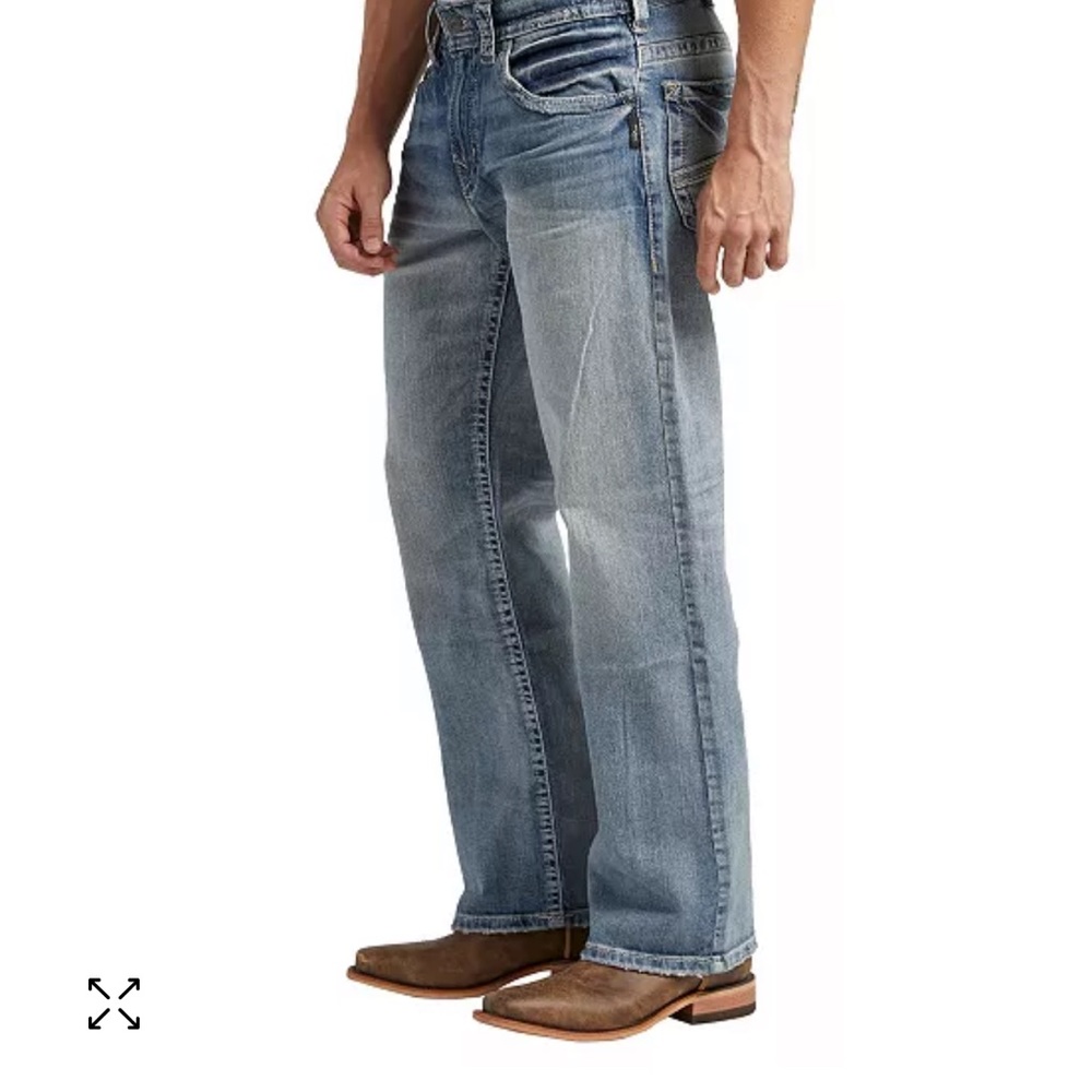NWT Men's Gordie Loose Fit Straight Stretch Jeans size 36X430 color Indigo